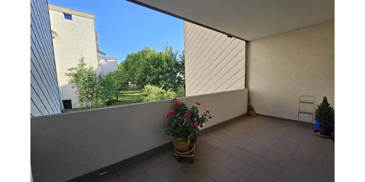 Etagenwohnung Ditzingen - 3 Zimmer, 93 m&sup2;, 290.000&euro; | Angebot:25707644