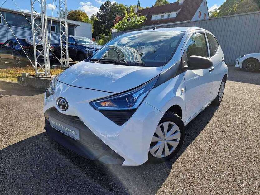 Toyota Aygo 24.438 km 10.990 € Nürtingen 72622