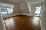 Dachgeschoßwohnung Esslingen am Neckar Oberesslingen - 2 Zimmer, 60 m&sup2;, 906&euro; | Angebot:26366166