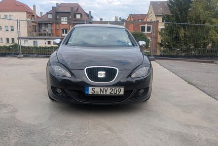 Seat Leon 166.000 km 2.200 € Stuttgart 70191