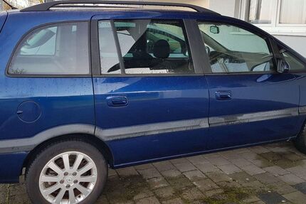 Opel Zafira 202.712 km 2.800 &euro; Tübingen 72072
