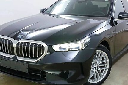 BMW 530 5.600 km 52.790 &euro; Böblingen 71032