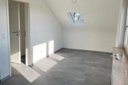 Wohnung Pforzheim Nordstadt - 2 Zimmer, 46 m&sup2;, 570&euro; | Angebot:27547312