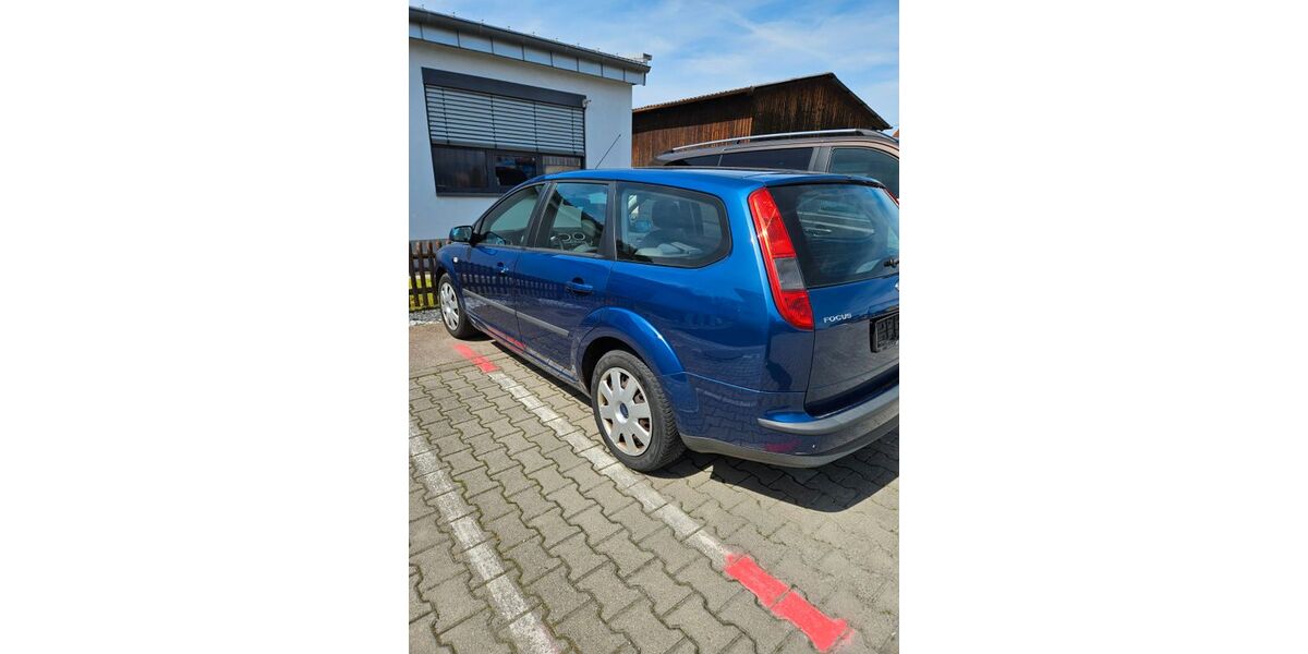 Ford Focus 210.751 km 999 &euro; Wendlingen am Neckar 73240