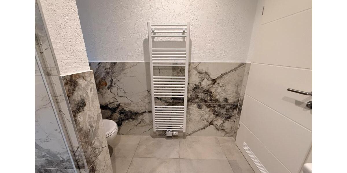 Etagenwohnung Ludwigsburg Hoheneck - 3 Zimmer, 75 m&sup2;, 600&euro; | Angebot:25342638