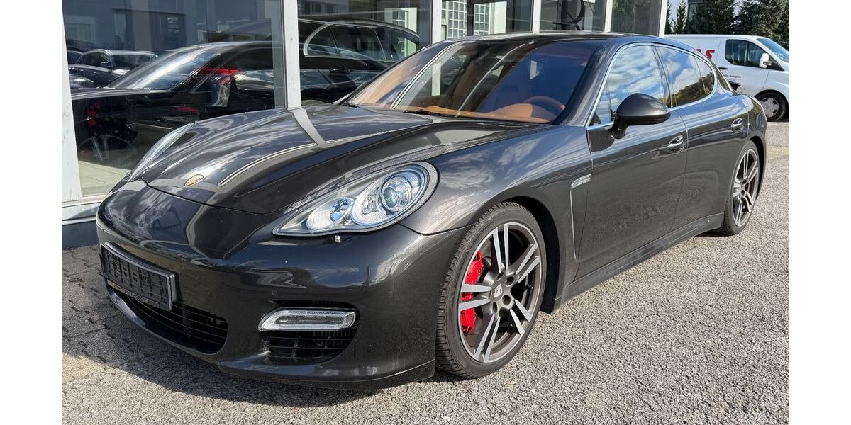 Porsche Panamera 140.361 km 29.990 &euro; Herrenberg bei Stuttgart 71083