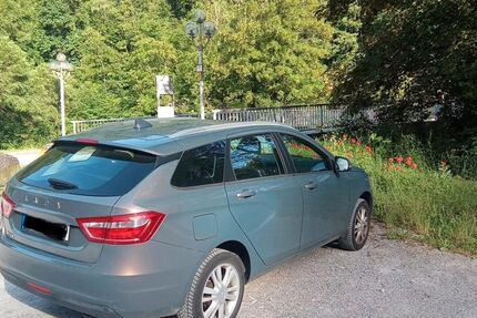 Lada Vesta 99.500 km 7.485 &euro; Bad Liebenzell 75378