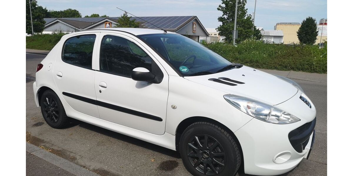 Peugeot 206 97.318 km 4.000 &euro; Stuttgart 70469
