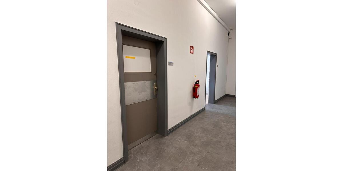 Gewerbeobjekt Reutlingen - 295&euro; | Angebot:26090120