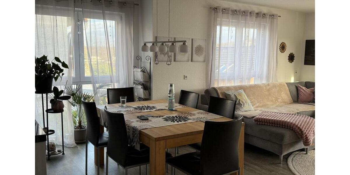 Etagenwohnung Holzgerlingen - 4 Zimmer, 116 m&sup2;, 1.555&euro; | Angebot:26337720