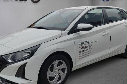 Hyundai i20 10.000 km 16.990 &euro; Pforzheim 75177