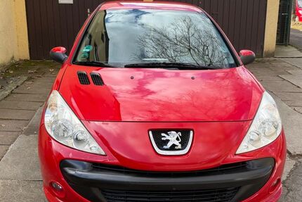 Peugeot 206 193.000 km 2.050 &euro; Waiblingen 71332