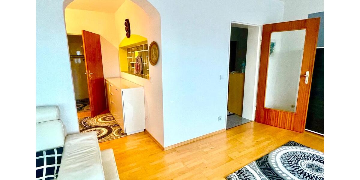 Etagenwohnung Sindelfingen Sindelfingen (Stadt) - 3 Zimmer, 98 m&sup2;, 1.300&euro; | Angebot:26415224
