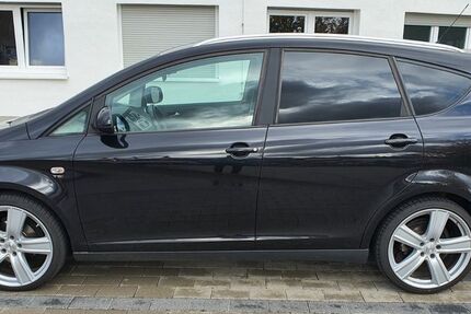 Seat Altea 226.000 km 1.300 &euro; Hemmingen 71282