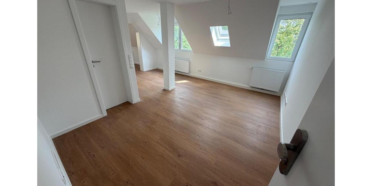 Dachgeschoßwohnung Stuttgart Bad Cannstatt - 2 Zimmer, 39 m&sup2;, 249.000&euro; | Angebot:26802855