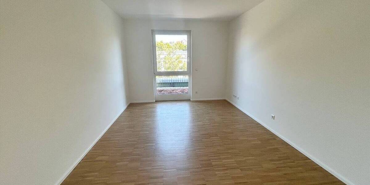 Etagenwohnung Stuttgart Untertürkheim - 3 Zimmer, 118 m&sup2;, 2.190&euro; | Angebot:23533429