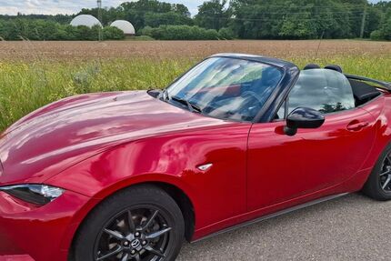 Mazda MX-5 81.000 km 16.300 € Esslingen 73733