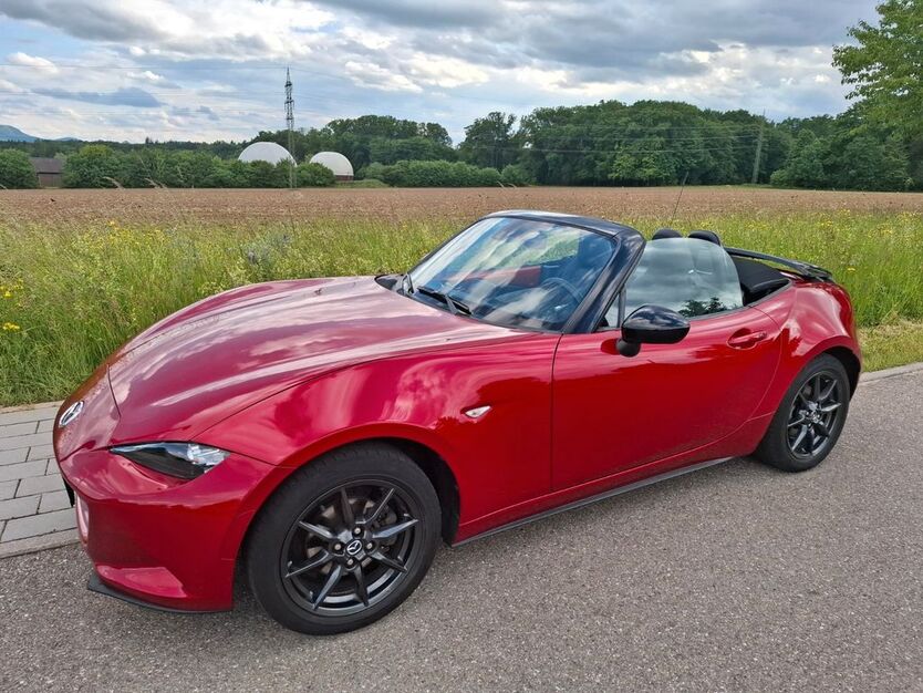 Mazda MX-5 81.000 km 16.300 € Esslingen 73733