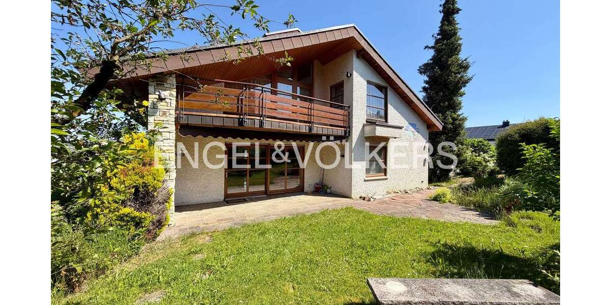 Einfamilienhaus Reutlingen Altenburg - 7 Zimmer, 217 m&sup2;, 715.000&euro; | Angebot:26762354