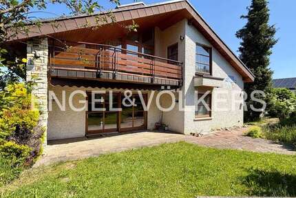 Haus Reutlingen Altenburg - 7 Zimmer, 217 m&sup2;, 715.000&euro; | Angebot:26762354