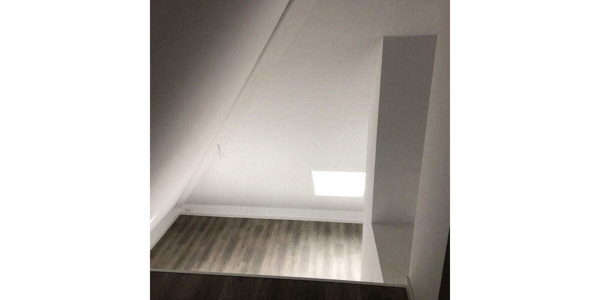 Etagenwohnung Stuttgart Mitte - 2 Zimmer, 48 m&sup2;, 766&euro; | Angebot:25607964