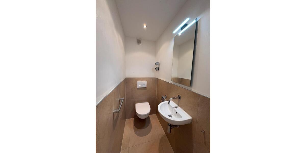 Hochparterre Holzgerlingen - 4.5 Zimmer, 99 m&sup2;, 1.700&euro; | Angebot:25612116