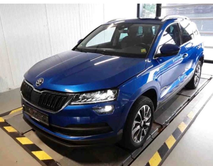 Skoda Karoq 179.700 km 21.990 € Sindelfingen 71065