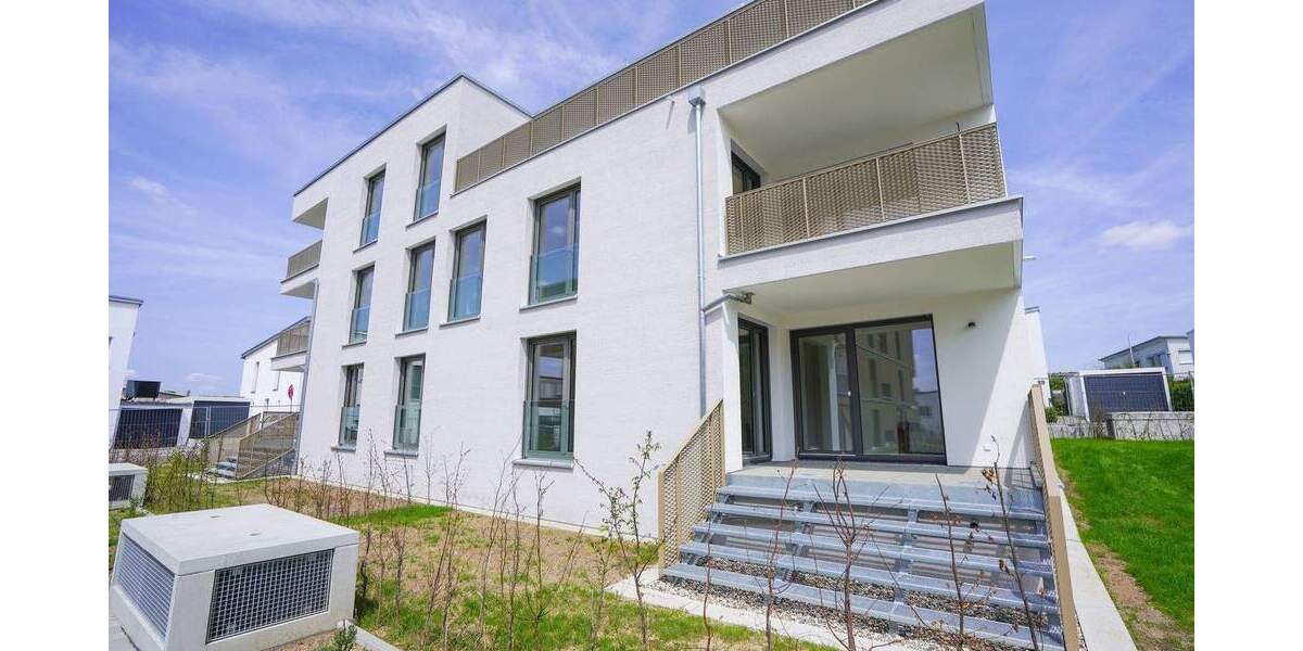 Traumwohnung mit gehobener Ausstattung & eigenem Garten! 3 zimmer