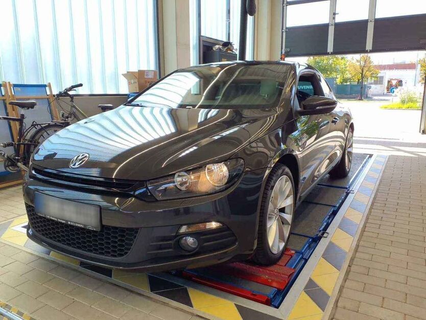 VW Scirocco 120.980 km 8.480 € Fellbach 70736