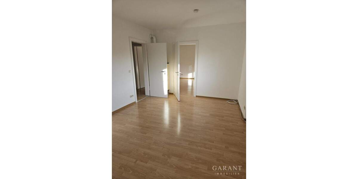 Sonnige 3 Zimmer-Wohnung in ruhiger Halbhöhenlage! 3 zimmer