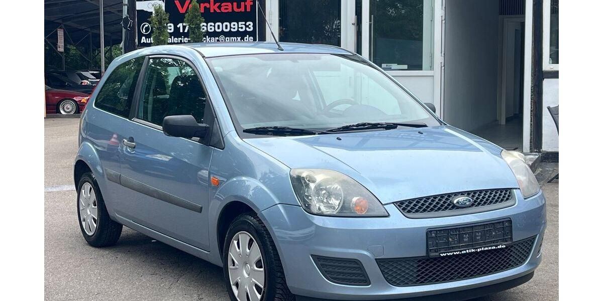 Ford Fiesta 130.000 km 1.690 &euro; Esslingen 73728