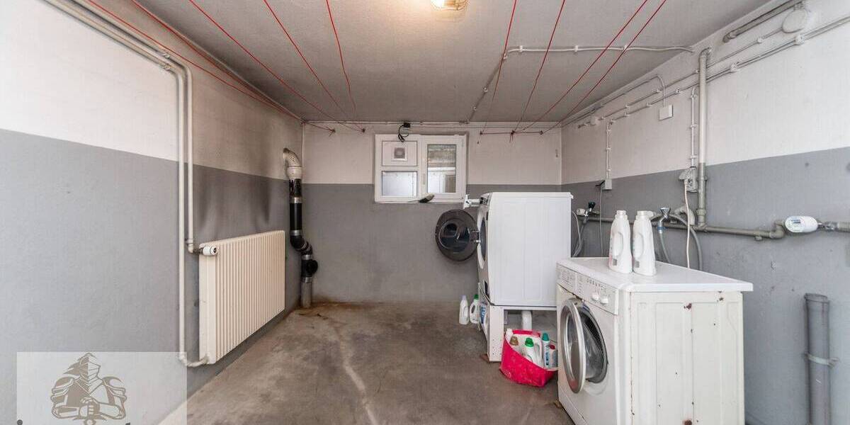 Mehrfamilienhaus, Wohnhaus Stuttgart / Sillenbuch Sillenbuch - 1 Zimmer, 203 m&sup2;, 1.200.000&euro; | Angebot:26834882