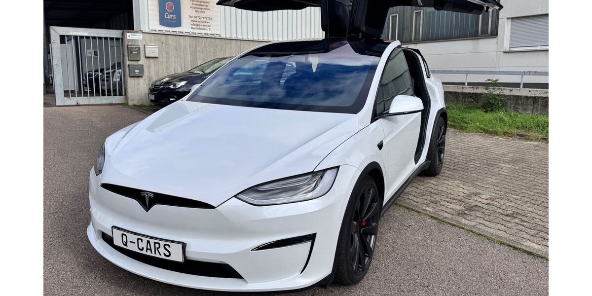 Tesla Model X 29.100 km 86.900 &euro; Stuttgart 70599
