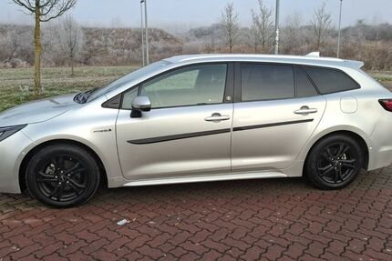 Toyota Corolla 68.000 km 20.500 € Reutlingen 72760