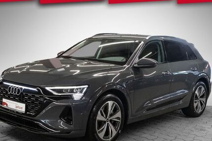 Audi Q8 e-tron 30.636 km 46.940 &euro; Stuttgart 70563