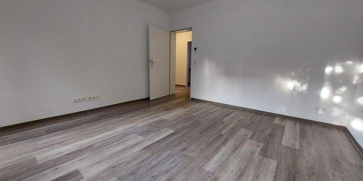 Etagenwohnung Stuttgart Münster - 3 Zimmer, 64 m&sup2;, 950&euro; | Angebot:24115096