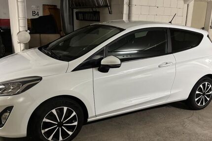 Ford Fiesta 113.000 km 8.700 &euro; Jettingen 71131