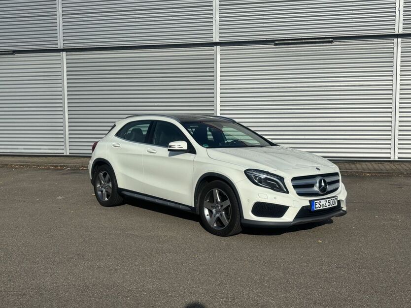 Mercedes-Benz CLA 200 187.000 km 13.900 € Altenriet 72657