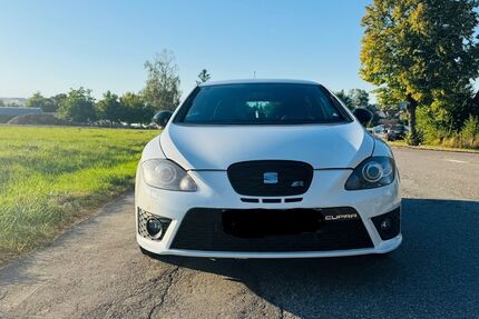 Seat Leon 171.600 km 10.500 € Herrenberg 71083