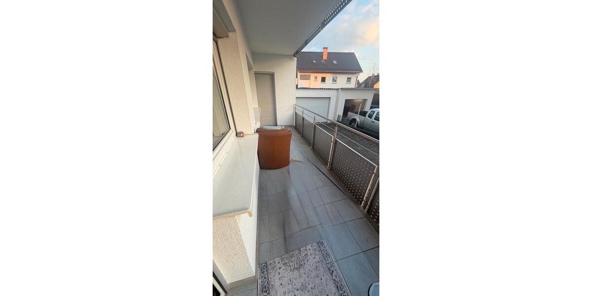 Terrassenwohnung Ehningen - 5 Zimmer, 95 m&sup2;, 1.300&euro; | Angebot:25860218