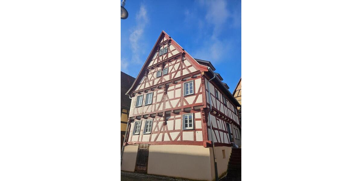 Maisonettenwohnung Mühlacker - 5 Zimmer, 128 m&sup2;, 1.350&euro; | Angebot:23765076