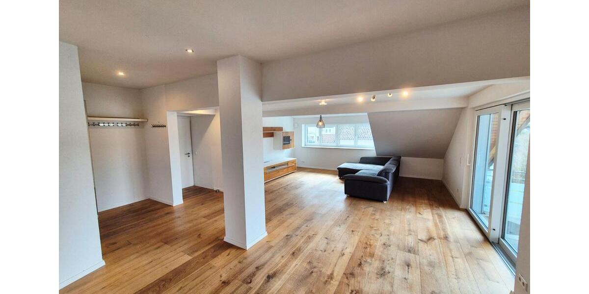 Einfamilienhaus Nagold - 4.5 Zimmer, 125 m&sup2;, 1.750&euro; | Angebot:25980618