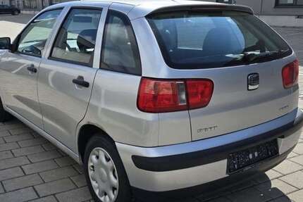 Seat Ibiza 133.857 km 2.250 &euro; Sindelfingen 71065