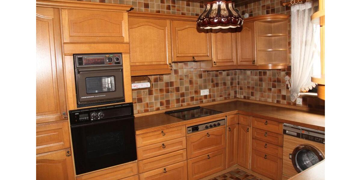 Einfamilienhaus Stuttgart Birkach - 7 Zimmer, 175 m&sup2;, 660.000&euro; | Angebot:27029520