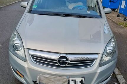 Opel Zafira 95.000 km 6.900 &euro; Reutlingen 72762