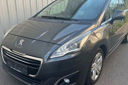Peugeot 5008 233.000 km 3.990 &euro; Böblingen 71034