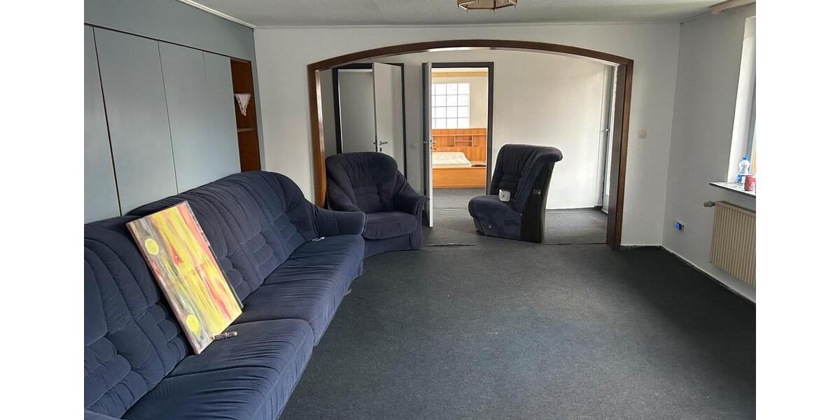 Etagenwohnung Ammerbuch - 5 Zimmer, 140 m&sup2;, 1.000&euro; | Angebot:24299498