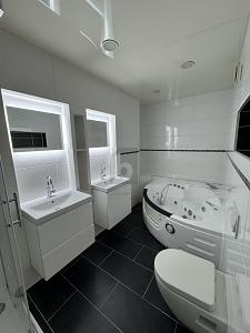 EXCLUSIV FÜR 4ER WG - PREIS JE ZIMMER! - Etagenwohnung Leonberg | Angebot:25448721