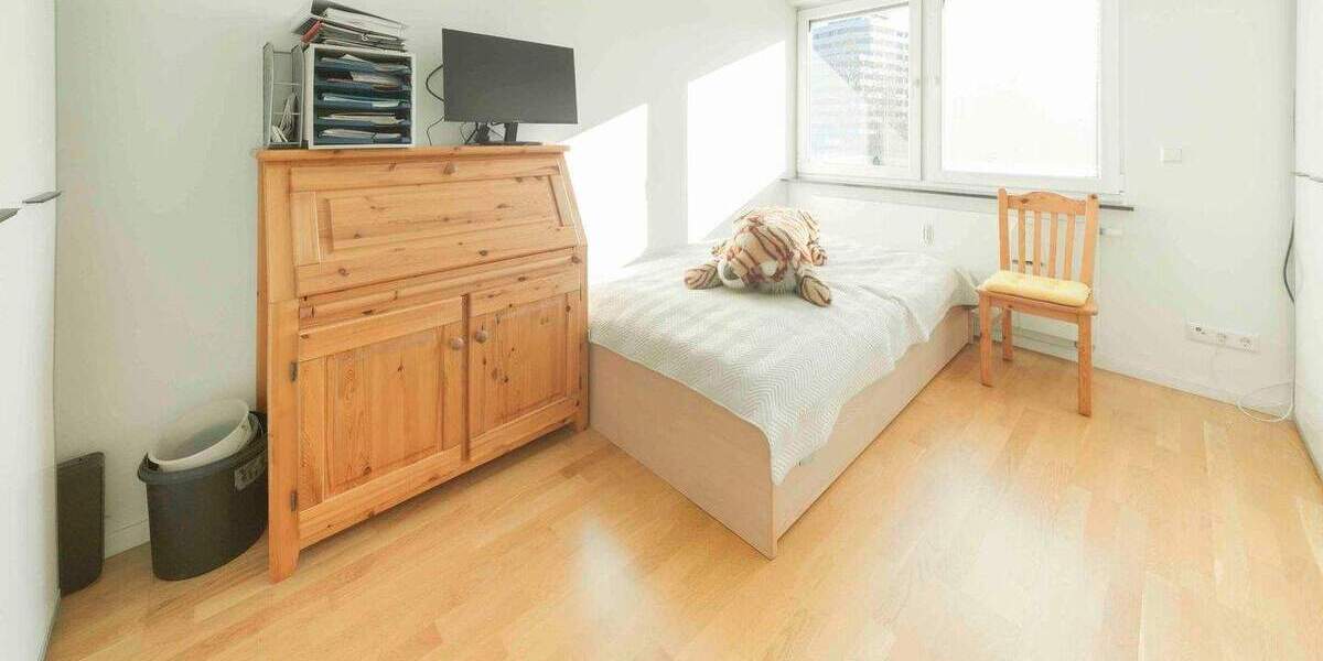 Etagenwohnung Stuttgart Botnang - 3 Zimmer, 119 m&sup2;, 590.000&euro; | Angebot:24673689