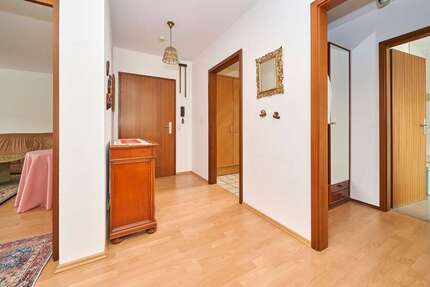 Wohnung Freiberg am Neckar - 5 Zimmer, 120 m&sup2;, 429.000&euro; | Angebot:25936202